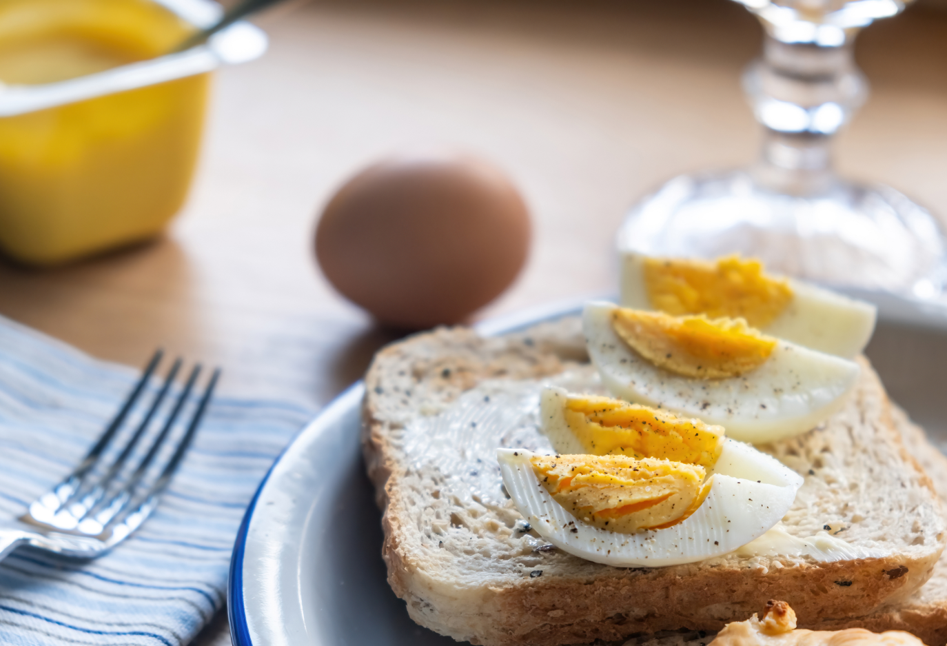 vajíčka sú dobrým zdrojom bielkovín a navyše nutrične bohaté